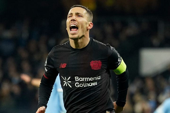 Ο ρεπόρτερ της Sport Bild, Φίλιπ Άρενς στο SPORT24: “Η φετινή σεζόν της Λεβερκούζεν είναι σαν roller coaster”