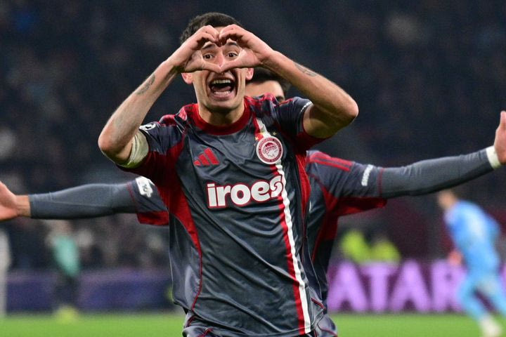 O Ολυμπιακός έγινε OLYMPIACOS και μπήκε στο κλαμπ των ελίτ