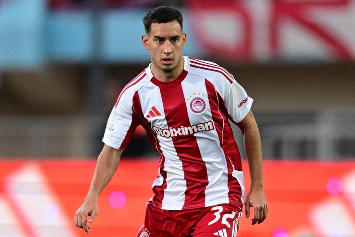 Ολυμπιακός, μεταγραφές: Γερμανική ομάδα δίνει 13 εκατ. ευρώ για τον Έσε, σύμφωνα με Τούρκο δημοσιογράφο – Το ποσό που ζητούν οι ερυθρόλευκοι