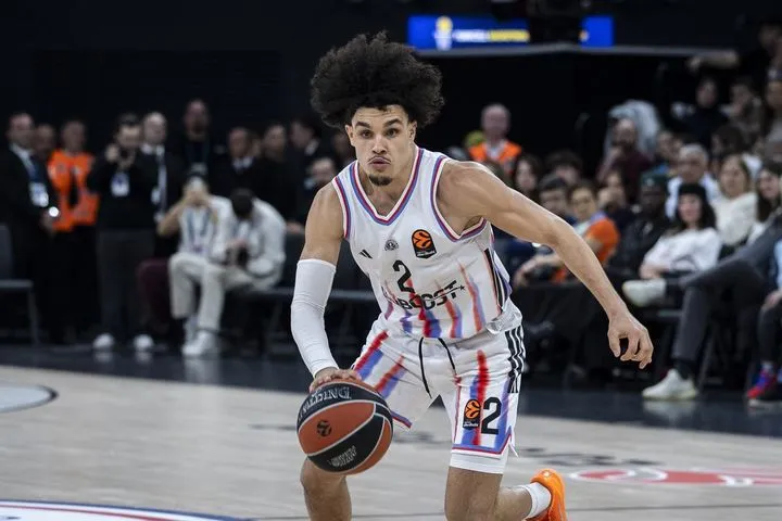 Βιλερμπάν – Παρί 93-98: Η παρέα του Ιφί γύρισε από το -20 και πήρε το ντέρμπι στην παράταση