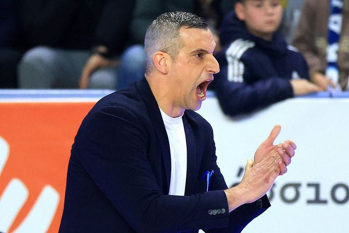 Παπανικολόπουλος: “Δεν μπορέσαμε να κλείσουμε τον Μπάρτλεϊ και αυτό έκρινε το παιχνίδι”