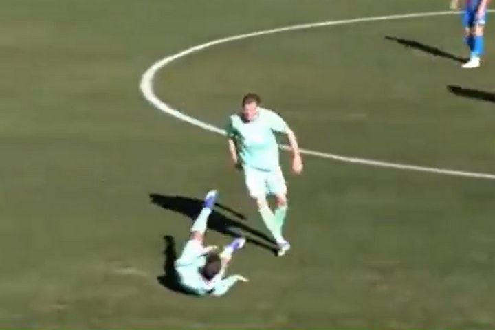 Ο Μπέρενς ζήτησε συγγνώμη από τον Κούτσια για την αδιανόητη επίθεση στο φιλικό της Λουγκάνο