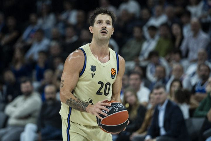 Μπαρτσελόνα – Τενερίφη 82-89: Κατάρρευσε στο τέταρτο δεκάλεπτο και ηττήθηκε, πριν το ματς με τον Ολυμπιακό