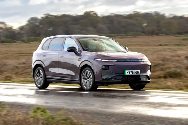 Στις Βρυξέλλες η Leapmotor με πλήρη SUV γκάμα- Ντεμπούτο για το ολοκαίνουργιο B03X