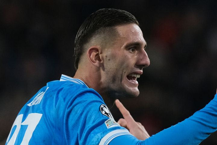 Η Νότιγχαμ έκλεισε τον Λορέντσο Λούκα, την Πέμπτη στην Αγγλία ο Ιταλός