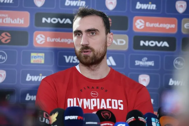 Μιλουτίνοβ: “Νιώθω καλά, το θέμα είναι πώς τελειώνεις μια σεζόν”