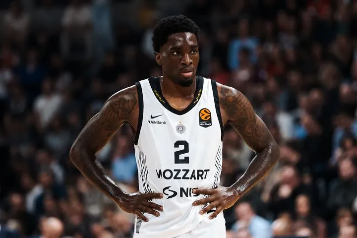 Σοκ στην Παρτίζαν πριν τον Ολυμπιακό: Ο Μίλτον έσπασε το χέρι του