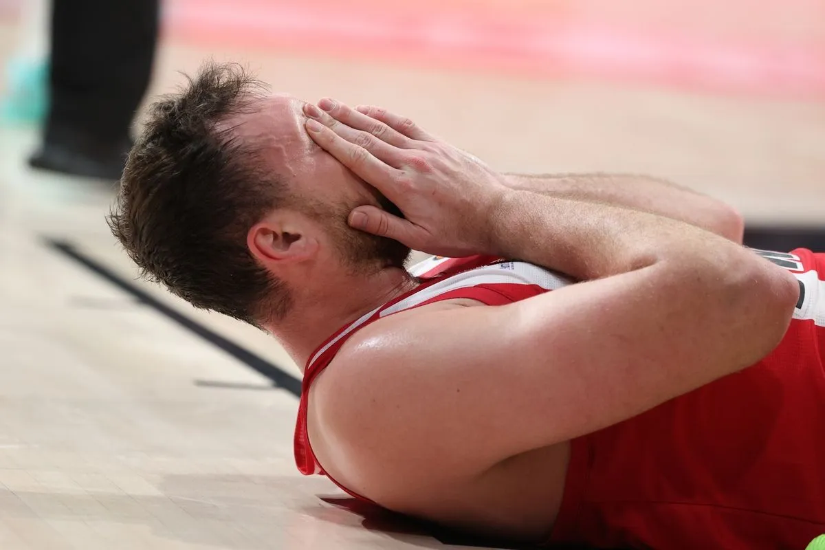 Ο Νίκολα Μιλουτίνοβ