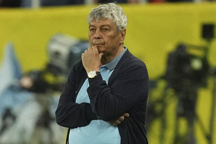 Μιρτσέα Λουτσέσκου: Νοσηλεύτηκε επειγόντως ο Ρουμάνος προπονητής λόγω προβλημάτων υγείας