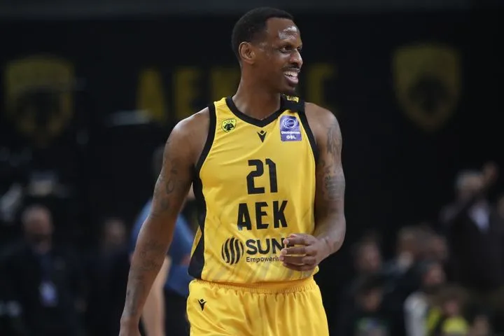 ΑΕΚ: Αυτά έκαναν Μπράουν και Νάναλι στο ντεμπούτο τους στη Stoiximan GBL