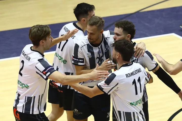 Φοίνικας Σύρου – ΟΦΗ 0-3: Επιβλητική νίκη από τους Κρητικούς με MVP τον Μιχαήλοβιτς