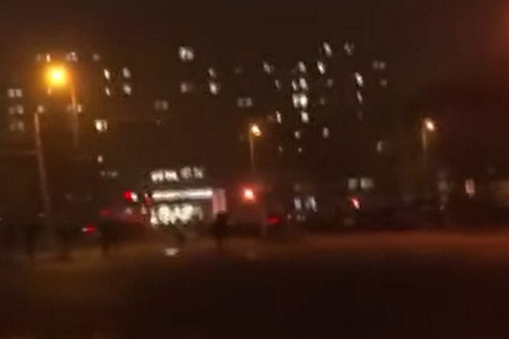 Οπαδοί ΠΑΟΚ, τροχαίο Ρουμανία: Φίλαθλοι του Δικέφαλου στο νοσοκομείο που βρίσκονται οι τραυματίες και στον τόπο του δυστυχήματος