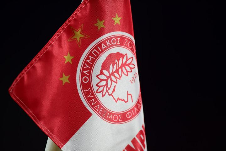 ΠΑΕ Ολυμπιακός για τον προημιτελικό με τον ΠΑΟΚ: “Αν δεν έχουν την ικανότητα να βρουν ελίτ διαιτητή, ας αναβάλλουν τον αγώνα μέχρι να βρουν”