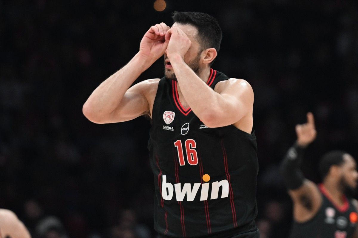 Εντυπωσιακή ασίστ του Παπανικολάου στον Μιλουτίνοβ και πανηγυρισμός με “κυάλια”