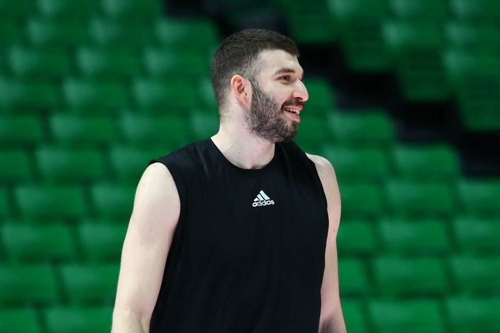 Παναθηναϊκός AKTOR: Την Τρίτη θα κριθεί η συμμετοχή του Ρογκαβόπουλου για το ματς με την Αρμάνι