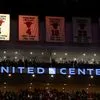 NBA: Συγκίνηση στο Σικάγο, η φανέλα του Ρόουζ στην οροφή του United Center