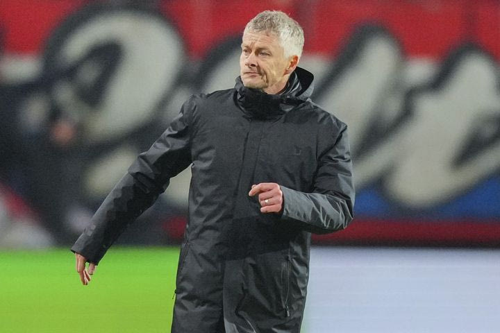 Μάντσεστερ Γιουνάιτεντ: Εξετάζει την περίπτωση επιστροφής του Σόλσκιερ στον πάγκο, μέχρι το καλοκαίρι