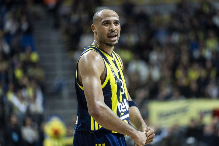 Μπεσίκτας – Φενέρμπαχτσε 87-101: Πήρε το ματς με 100άρα, πριν υποδεχθεί τον Ολυμπιακό στην έδρα της