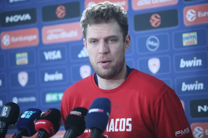 Βεζένκοβ: “Ποτέ δε βλέπω ποιος είναι ο προσωπικός μου αντίπαλος”