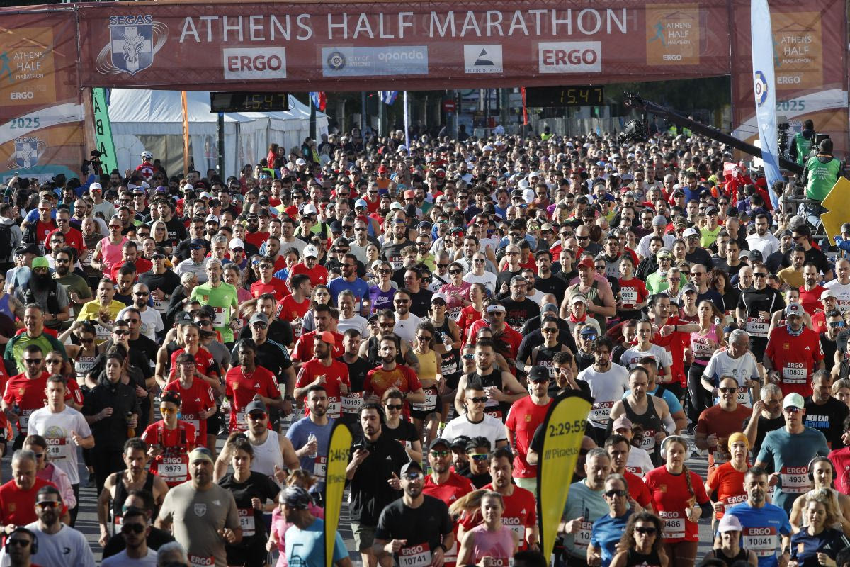 Με 30.000 θέσεις αλλά και αυξήσεις στις τιμές συμμετοχής ο Ημιμαραθώνιος Αθήνας 2026