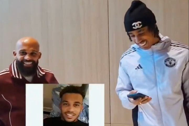 Μάντσεστερ Γιουνάιτεντ: Η φωτογραφία του Εμπεμό από το 2016 που έκανε τον Γιορό να ξεκαρδιστεί – “Είχα μαλλιά”