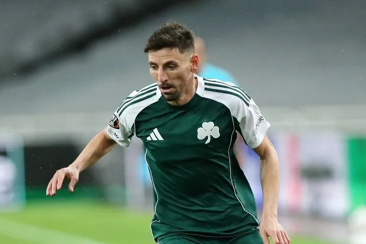 Παναθηναϊκός, μεταγραφές: Στην Καραγκιουμρούκ ο Μλαντένοβιτς, σύμφωνα με Τούρκο δημοσιογράφο