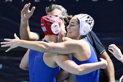 Το άξιζαν: Οι πανηγυρισμοί των παικτριών του Χάρη Παυλίδη μετά την κατάκτηση του χάλκινου μεταλλίου στο Ευρωπαϊκό Πόλο