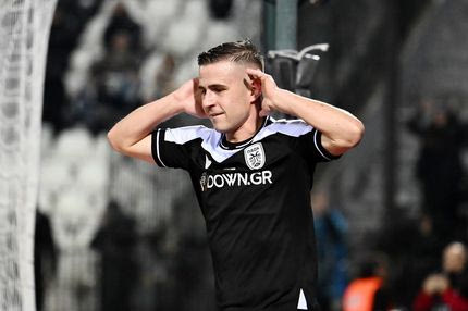 Δεν έχουν τελειωμό τα προβλήματα για τον ΠΑΟΚ: Αναγκαστική αλλαγή ο Πέλκας, νέος πονοκέφαλος για Λουτσέσκου ενόψει ΑΕΚ