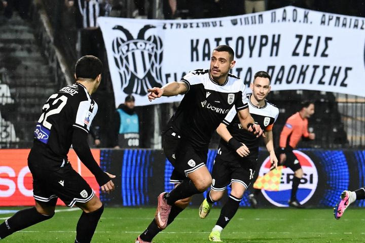 Ο Γιακουμάκης χτύπησε ξανά: Ο Έλληνας επιθετικός σκόραρε προ κενής εστίας για το προβάδισμα του ΠΑΟΚ