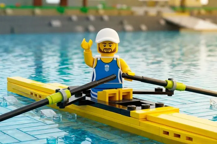 O Oλυμπιονίκης Στέφανος Ντούσκος έγινε φιγούρα LEGO