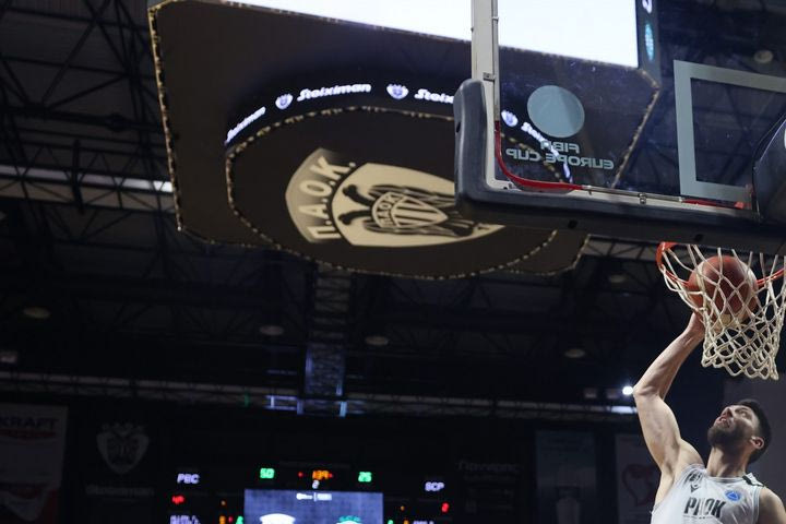 Αφαιρείται μέχρι τη Δευτέρα το cube από το PAOK Sports Arena