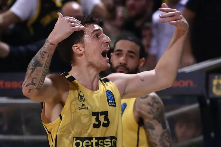 Ο Άρης Betsson σάρωσε την Νεπτούνας και πηγαίνει σε τελικό πρόκρισης στη Ρουμανία