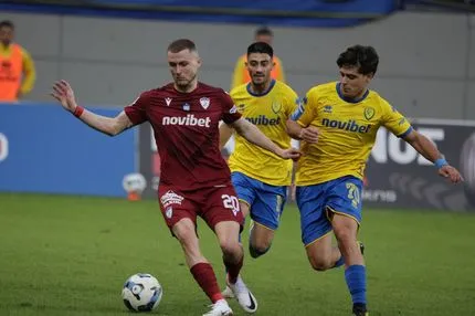 Τα πέντε γκολ και τα highlights από το σπουδαίο διπλό του Παναιτωλικού στη Λάρισα