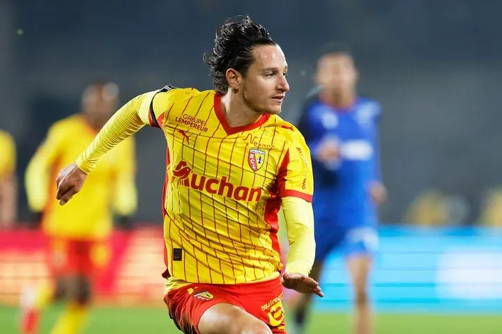 Στρασμπούρ – Λανς 1-1: Δεύτερη συνεχόμενη γκέλα για τους φιλοξενούμενους και ευκαιρία για την Παρί να ξεφύγει στο +4