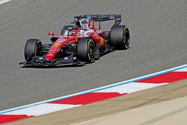 Το νέο μεγάλο βήμα της Ferrari: Με spec-B κινητήρα και αεροδυναμικές αναβαθμίσεις η SF-26 στο Μπαχρέιν