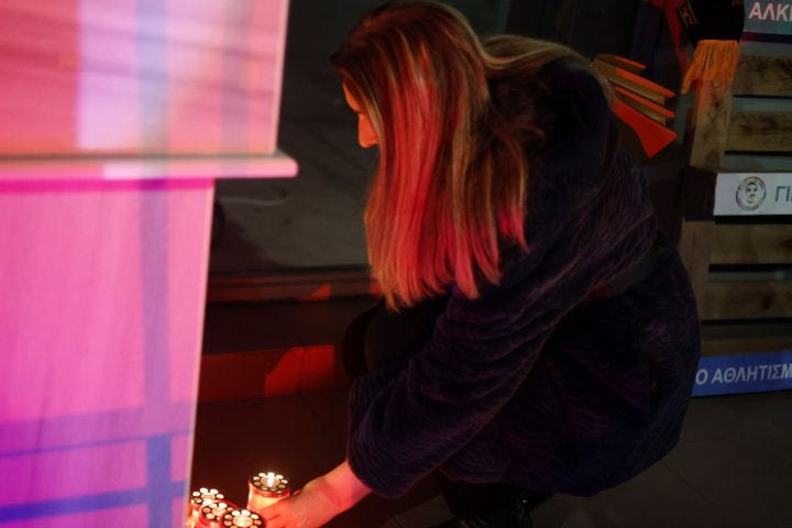 Άλκης Καμπανός: Η σπαρακτική ανάρτηση της μητέρας του – “Και αν η σιωπή πονάει, εγώ θα σου μιλώ”