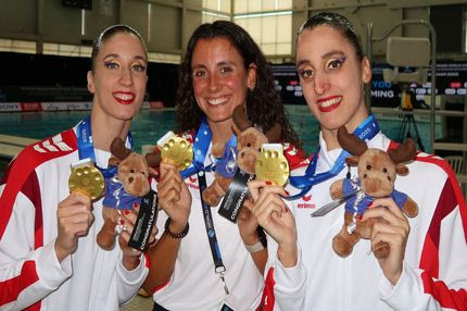 Οι Παγκόσμιες Πρωταθλήτριες της καλλιτεχνικής κολύμβησης αδερφές Αλεξανδρή επιστρέφουν στην Ελλάδα