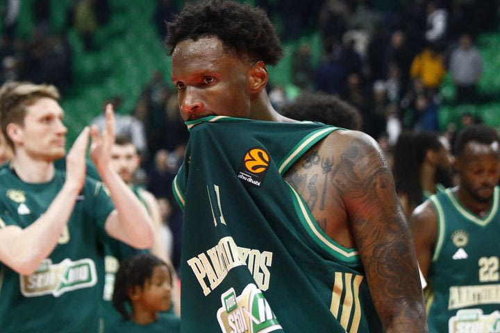 Παναθηναϊκός: Ο Τεττέη έφαγε τον Χέιζ-Ντέιβις