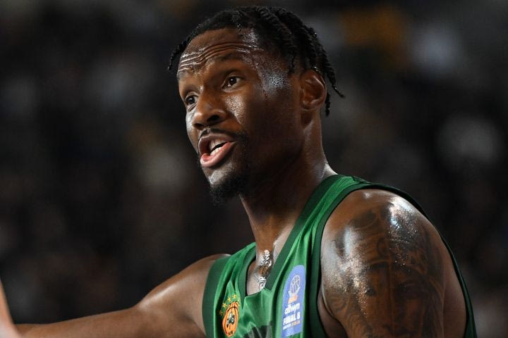 Ολυμπιακός – Παναθηναϊκός AKTOR: Ο διπλός ρόλος του Χέιζ-Ντέιβις και το +12 της “πράσινης” πεντάδας που άλλαξε τα δεδομένα