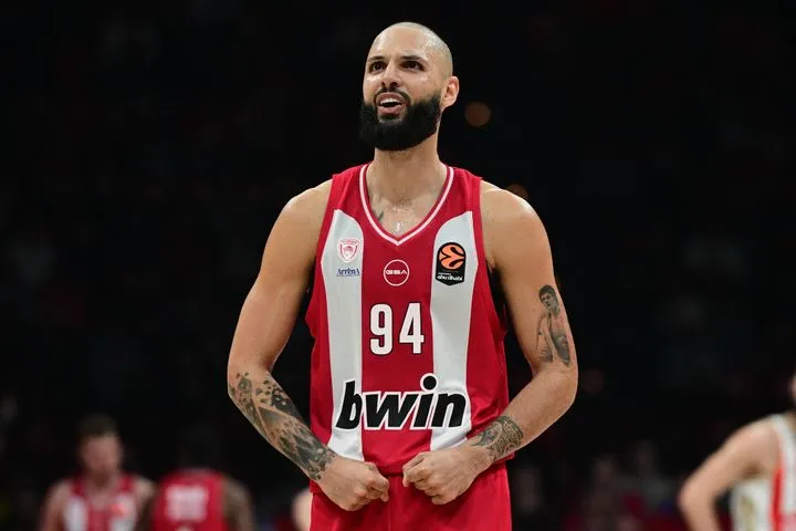 Ολυμπιακός: Διορθώνει ένα λάθος που έκανε τα τελευταία χρόνια