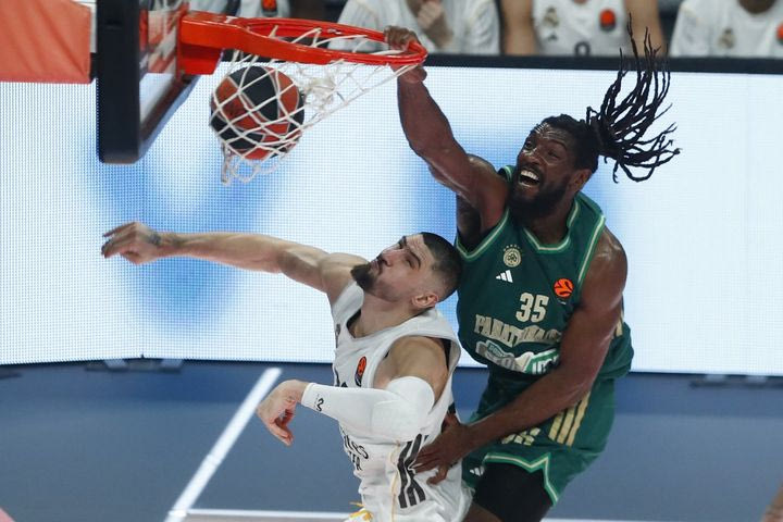 Το αδιανόητο κάρφωμα του Φαρίντ, που "διέλυσε" τον Λεν και ο έξαλλος πανηγυρισμός του Ναν