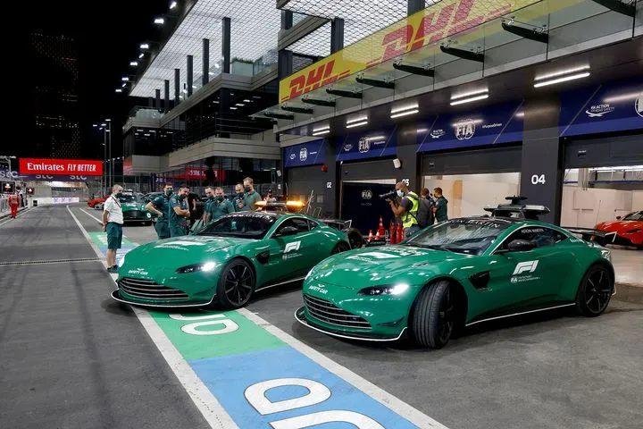 Πωλείται για μια περιουσία το Αυτοκίνητο Ασφαλείας του GP Άμπου Ντάμπι του 2021