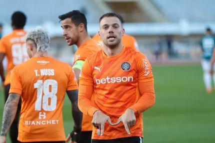 Μέσα ο Γκονζάλεθ για την αναμέτρηση του ΟΦΗ με την ΑΕΛ Novibet