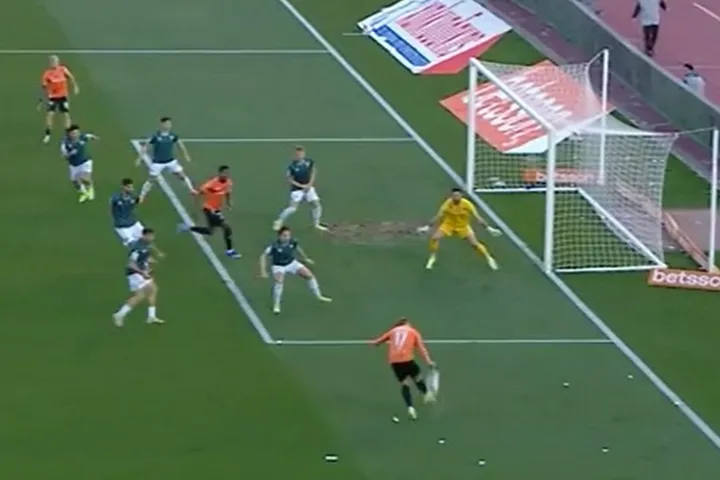 Γκολάρα με διαγώνια κανονιά από τον Γκονθάλεθ για το 1-0 του ΟΦΗ επί του Λεβαδειακού