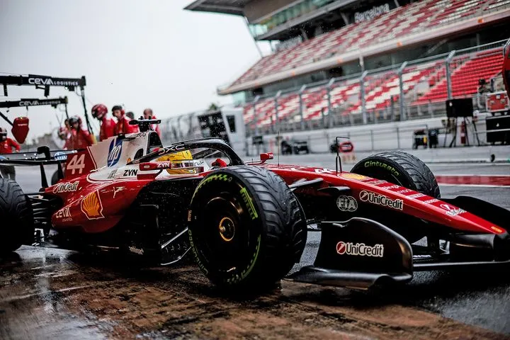 Πώς η Ferrari του 2026 διώχνει τα “φαντάσματα” του ground effect για τον Λιούις Χάμιλτον