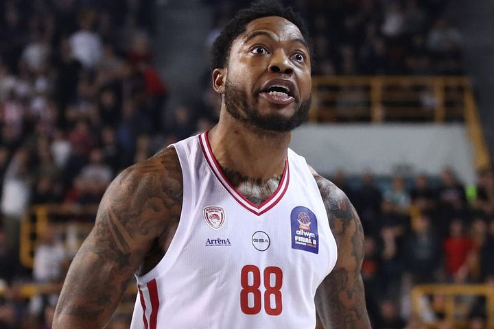 Ολυμπιακός: “Το Κύπελλο Ελλάδας χάθηκε, όμως η μεγάλη μάχη μαίνεται”