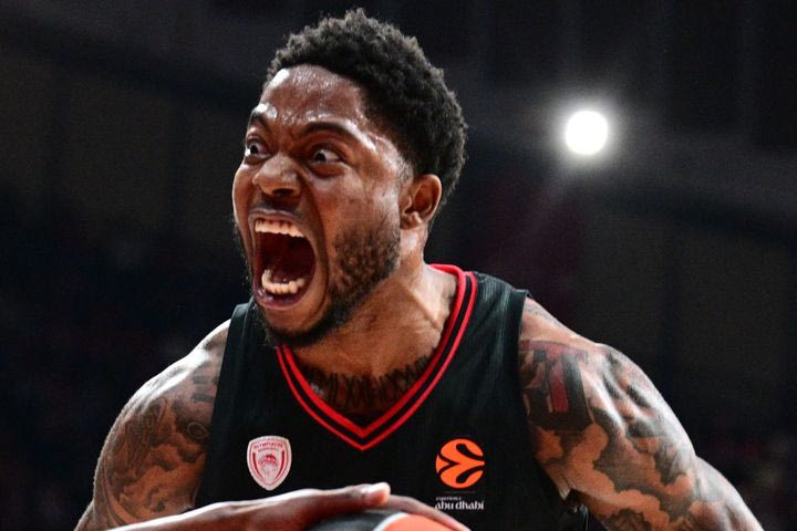 Πληγωμένο θηρίο ο Ολυμπιακός, δοκιμάζεται στην καυτή έδρα της Ζάλγκιρις