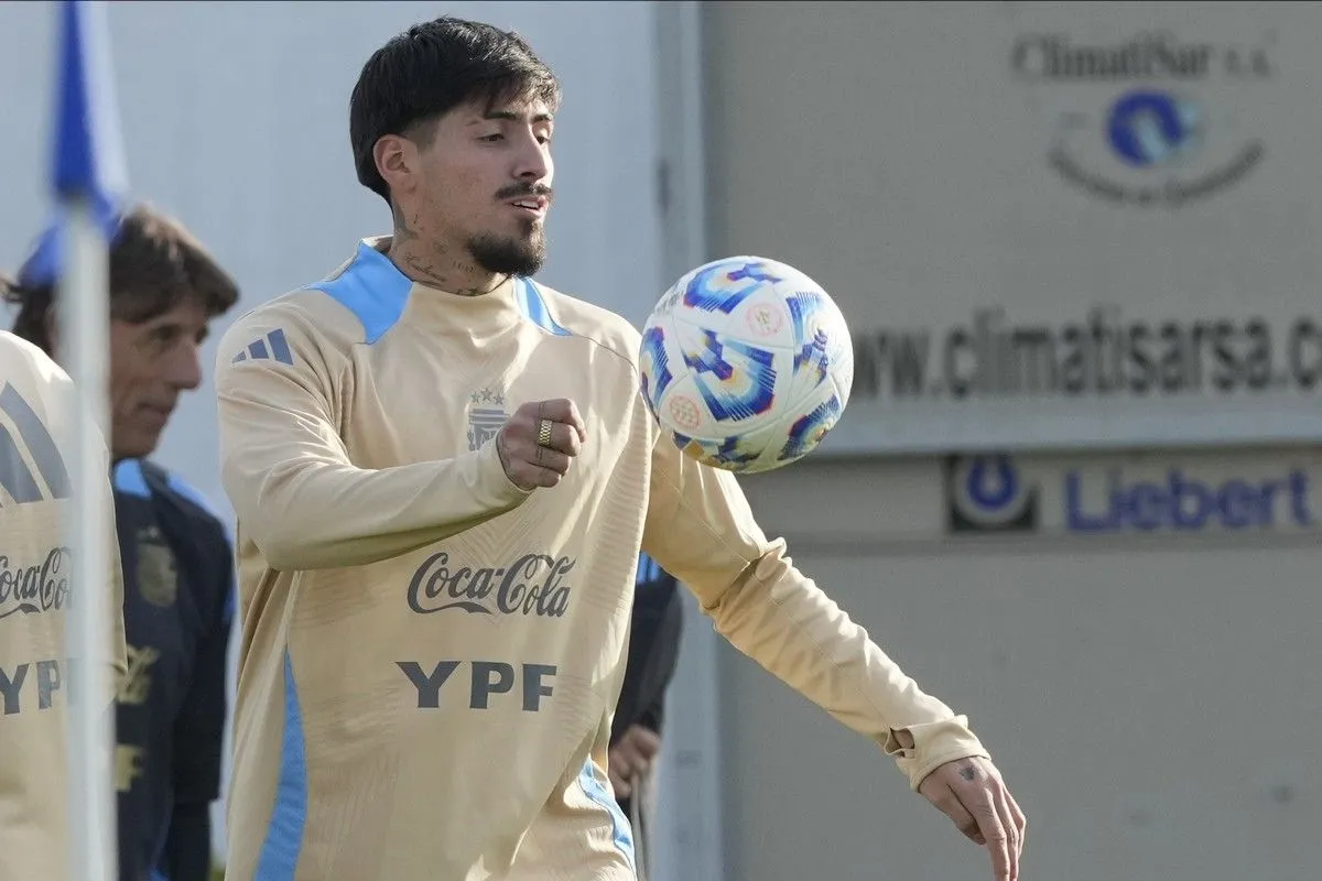 Παναθηναϊκός: Σενάριο από Αργεντινή για τον στόπερ Λομονάκο