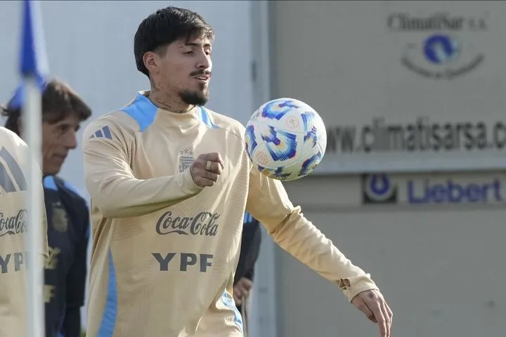 Ο Παναθηναϊκός κινείται για την απόκτηση του Κέβιν Λομόνακο, σύμφωνα με Αργεντινό δημοσιογράφο