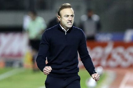 Έκρηξη χαράς και δικαίωσης: Ο πανηγυρισμός του Χρήστου Κόντη μετά τη μεγάλη πρόκριση του ΟΦΗ στον τελικό του Κυπέλλου Ελλάδας Betsson